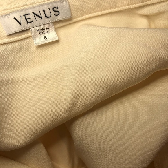 Elegant Cream Crop Top Blazer - Picture 9 of 11